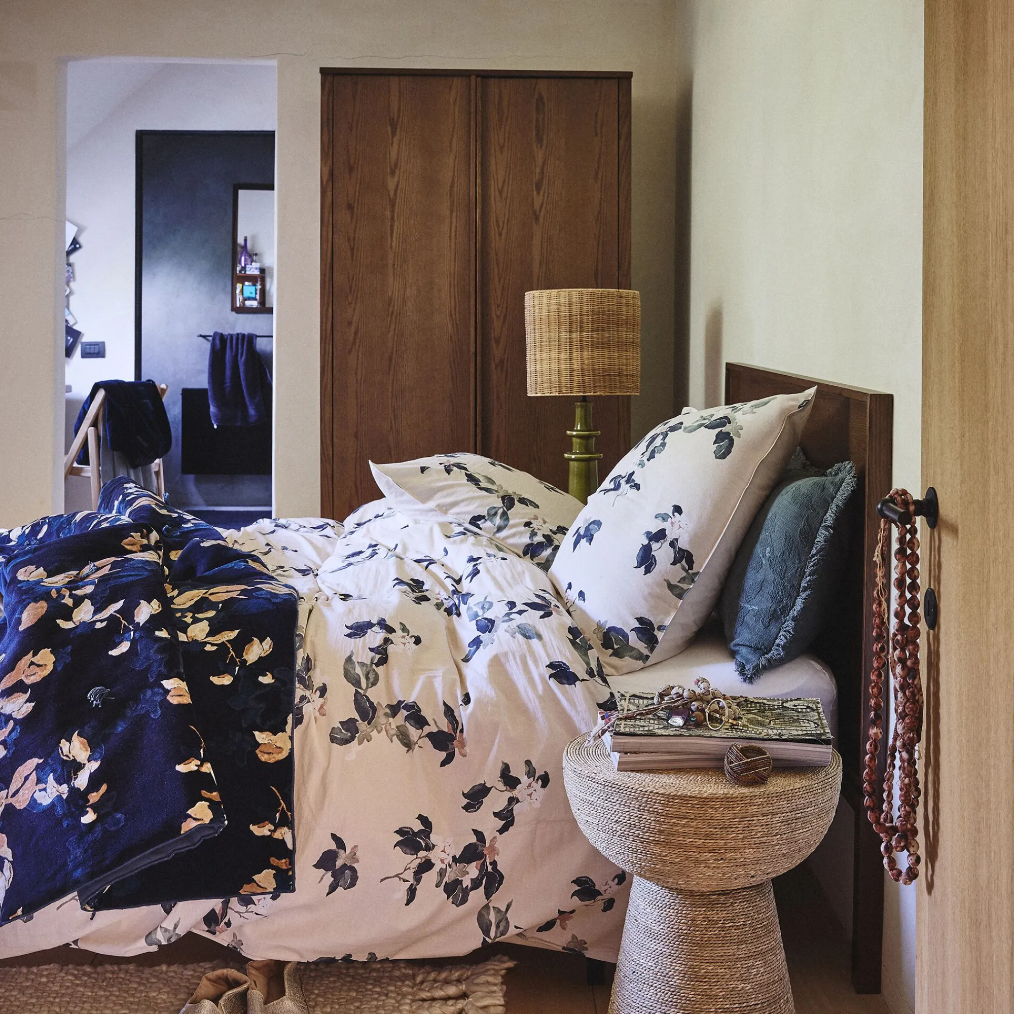 alinea Armoire*Armoire 2 portes battantes en chêne massif H192cm - Bois foncé