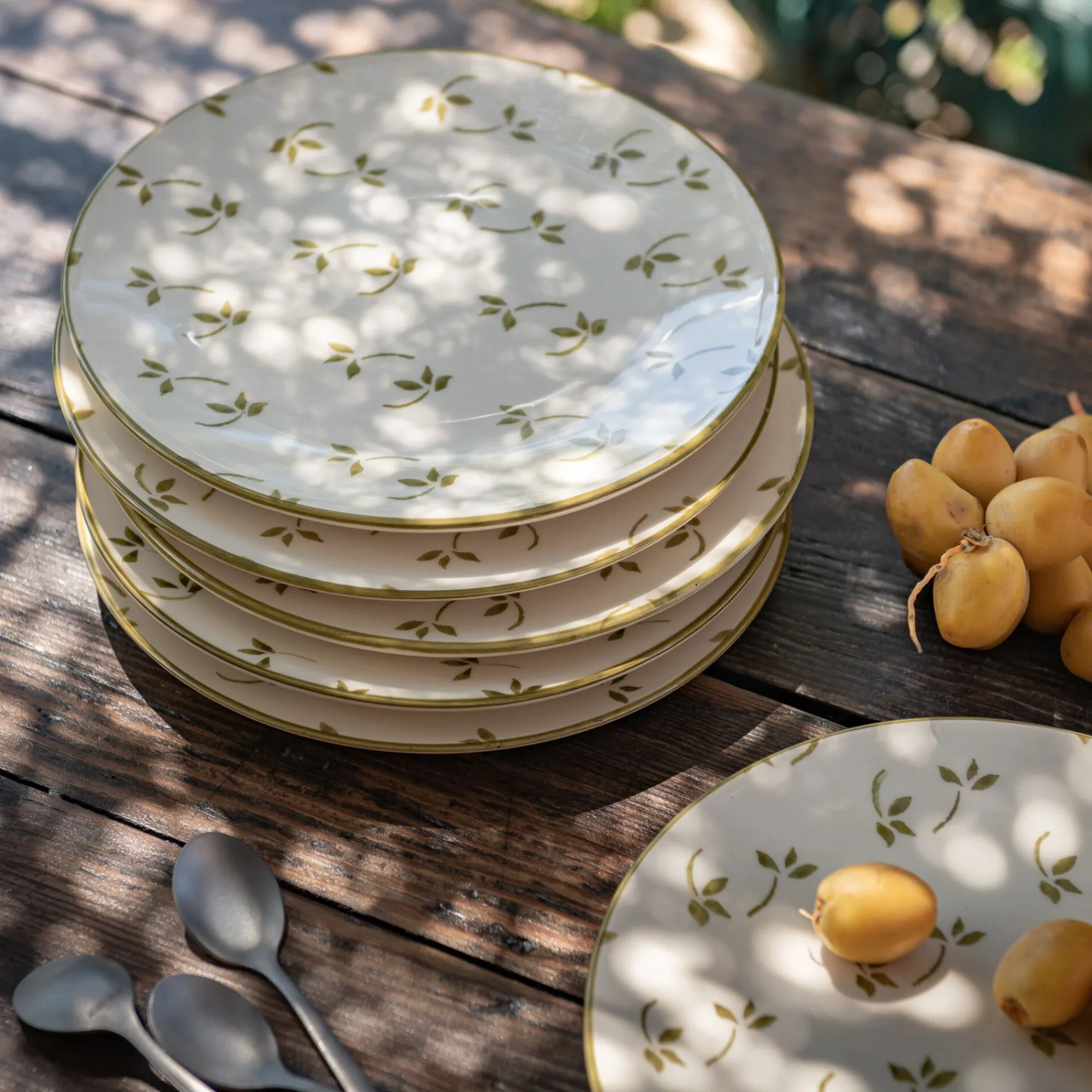 alinea Assiette*Assiette à dessert à motif floral vert en faïence D22cm - Blanc
