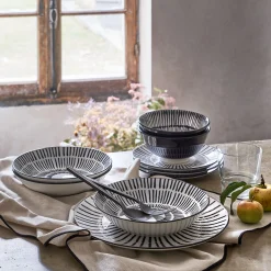 alinea Assiette*Assiette plate en porcelaine D26,5cm - Blanc