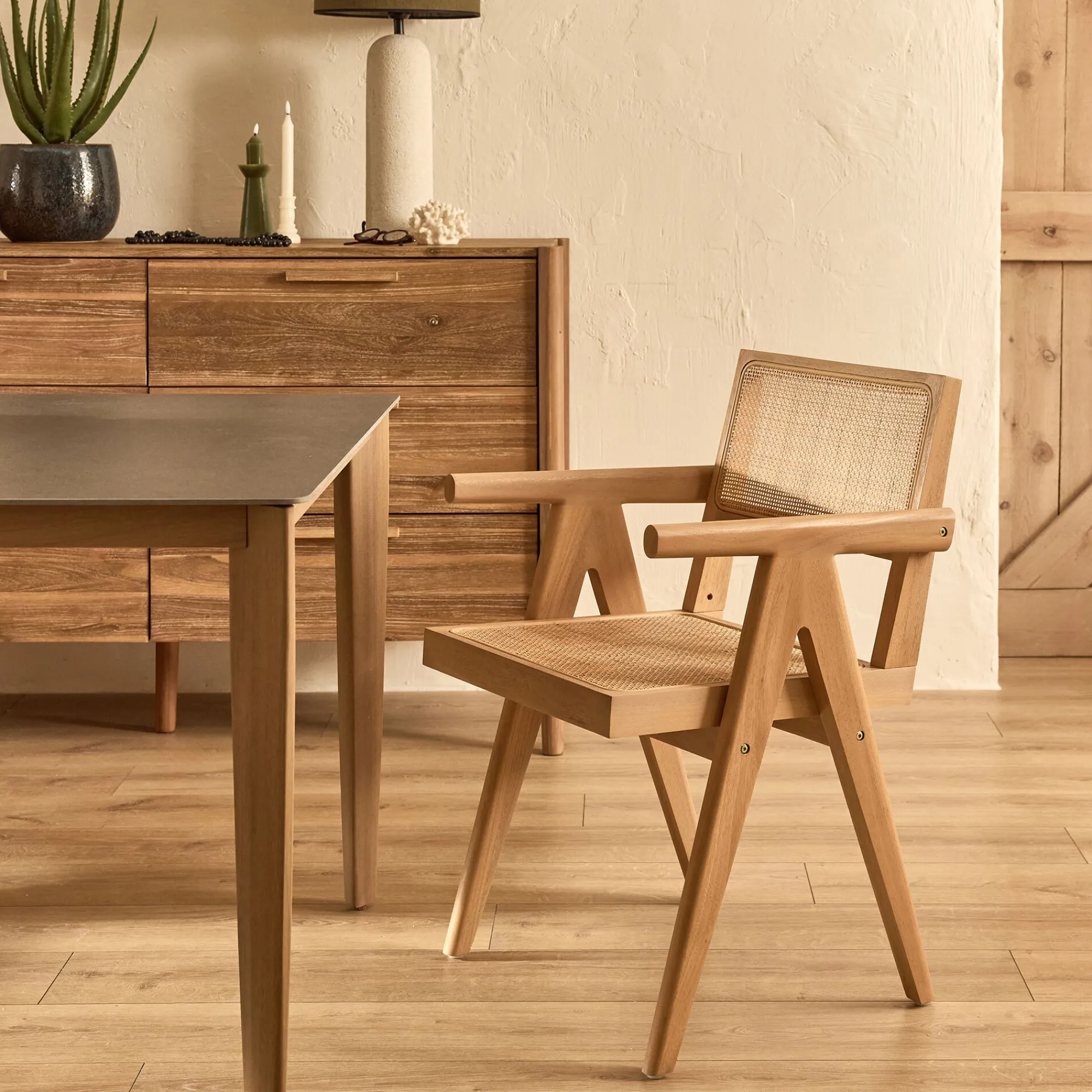alinea Chaise De Salle À Manger*Chaise de repas avec accoudoirs en acajou et cannage - Bois clair