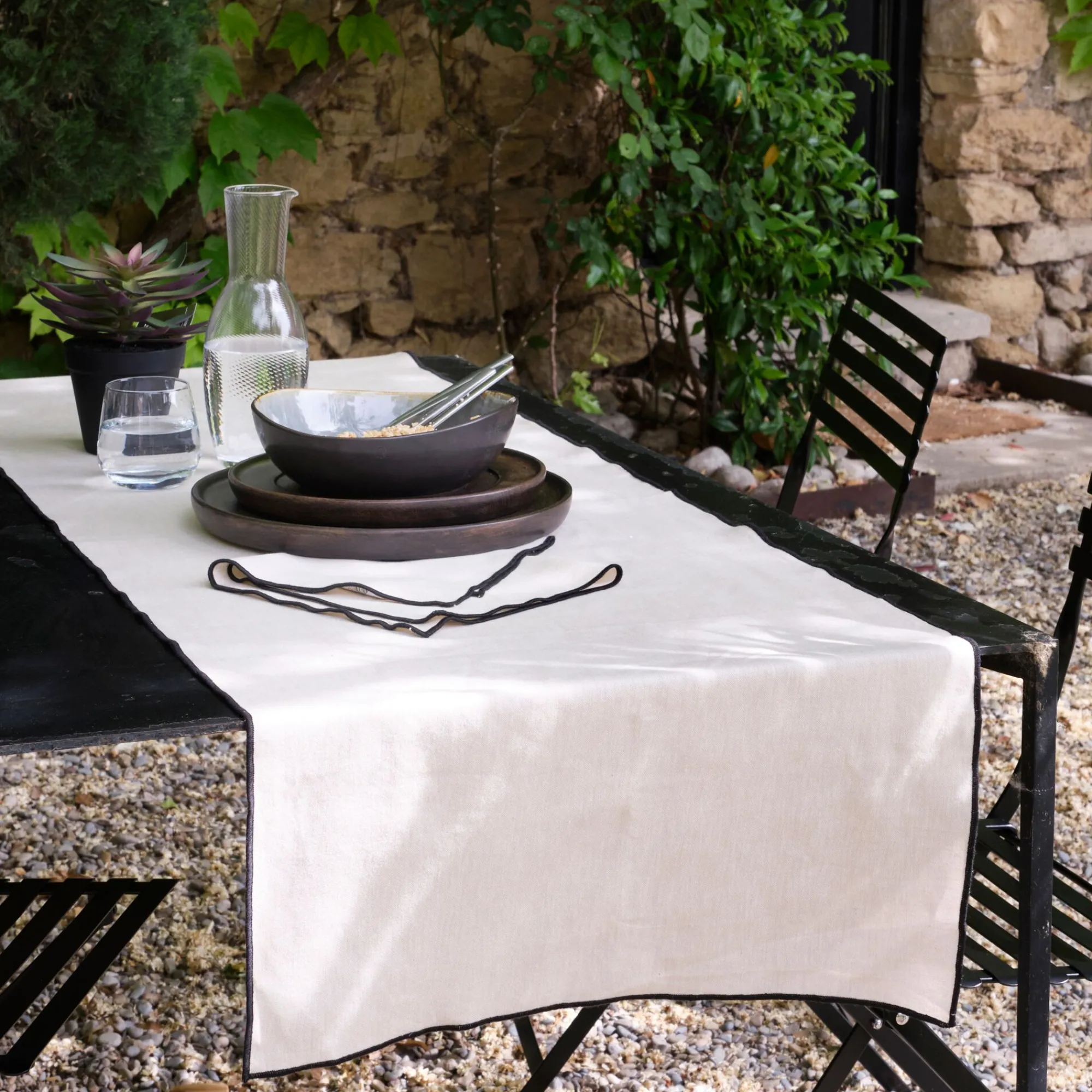 alinea Chemin De Table|Nappe Et Serviette De Noël*Chemin de table en coton finition point de bourdon 50x150cm - Beige