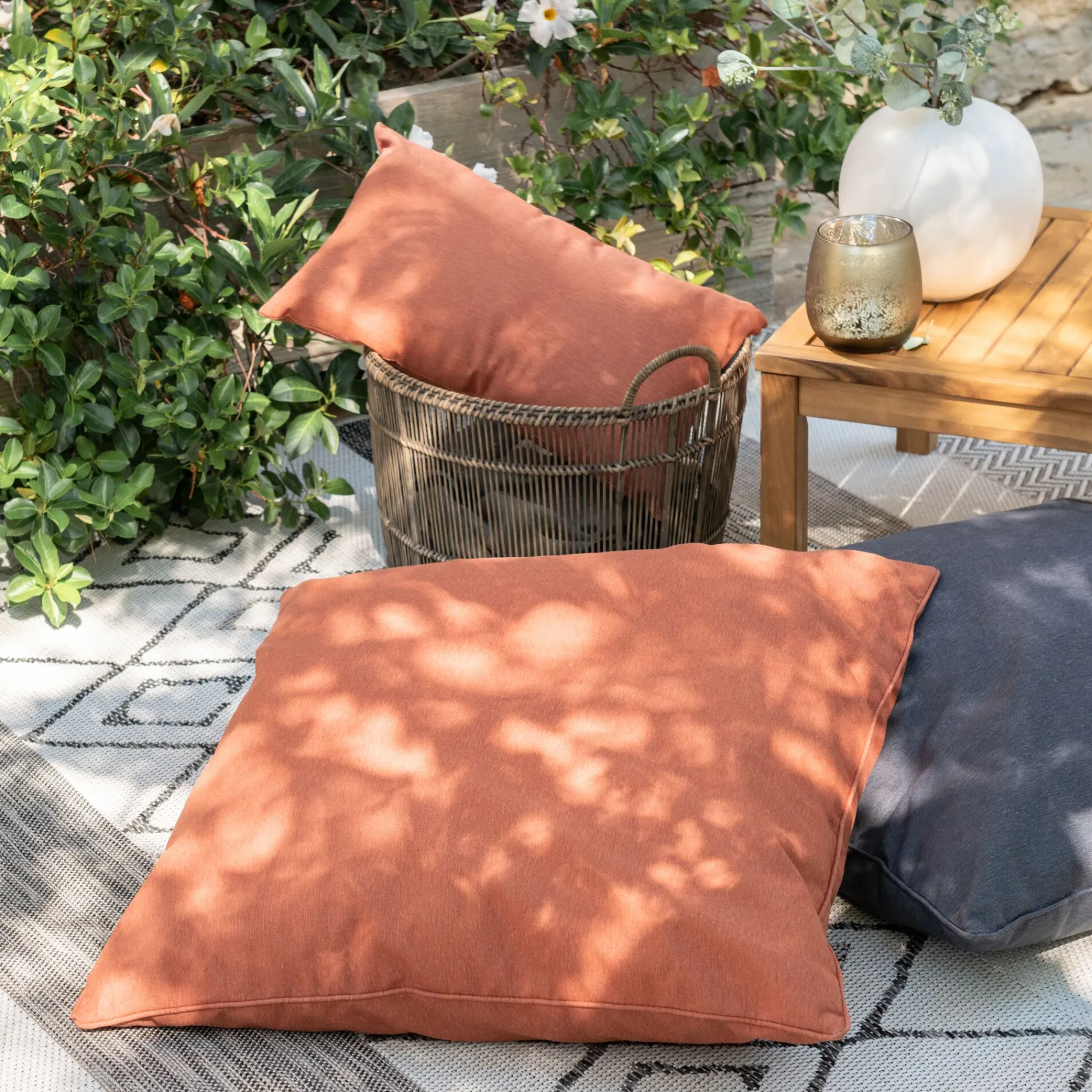 alinea Coussin Exterieur*Coussin d'extérieur et intérieur déperlant - rustrel 70x70cm Marron
