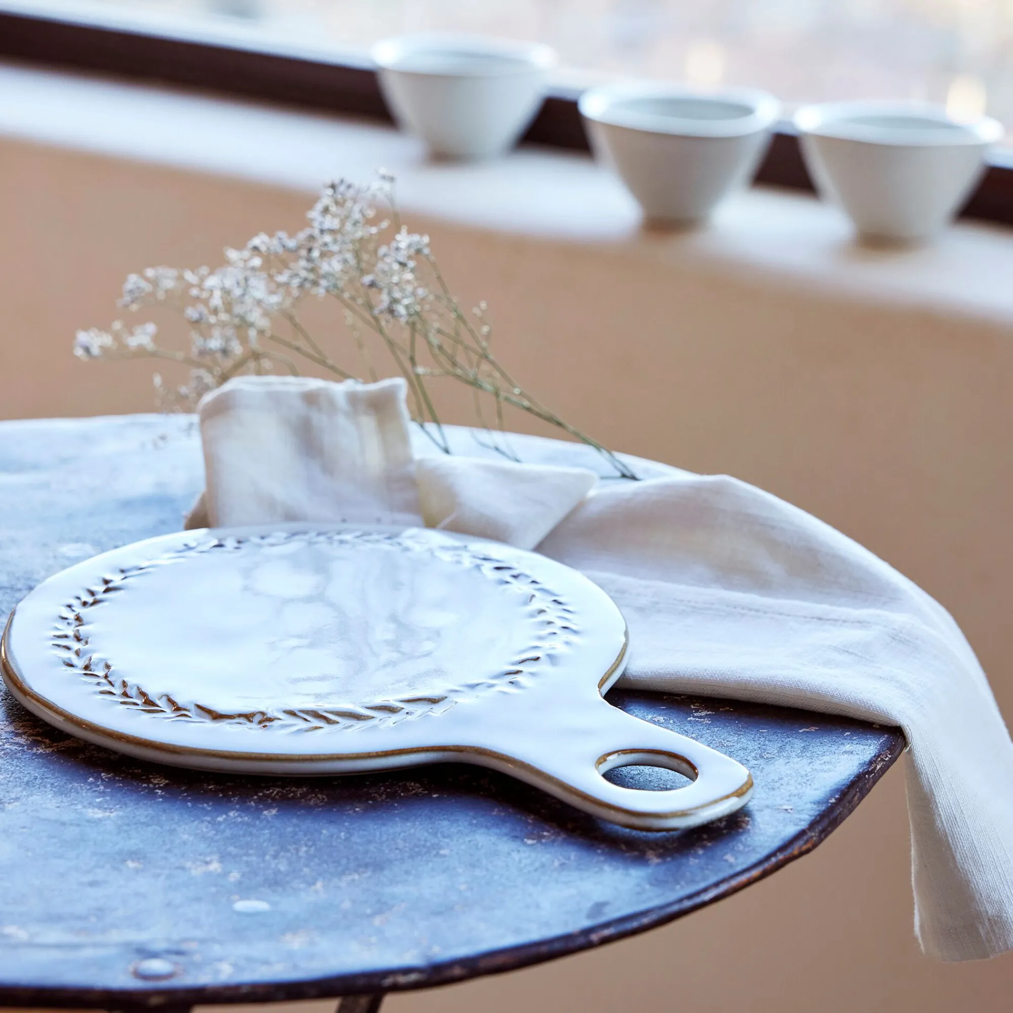 alinea Plateau*Dessous de plat motif végétal en grès D20cm - alpilles Beige