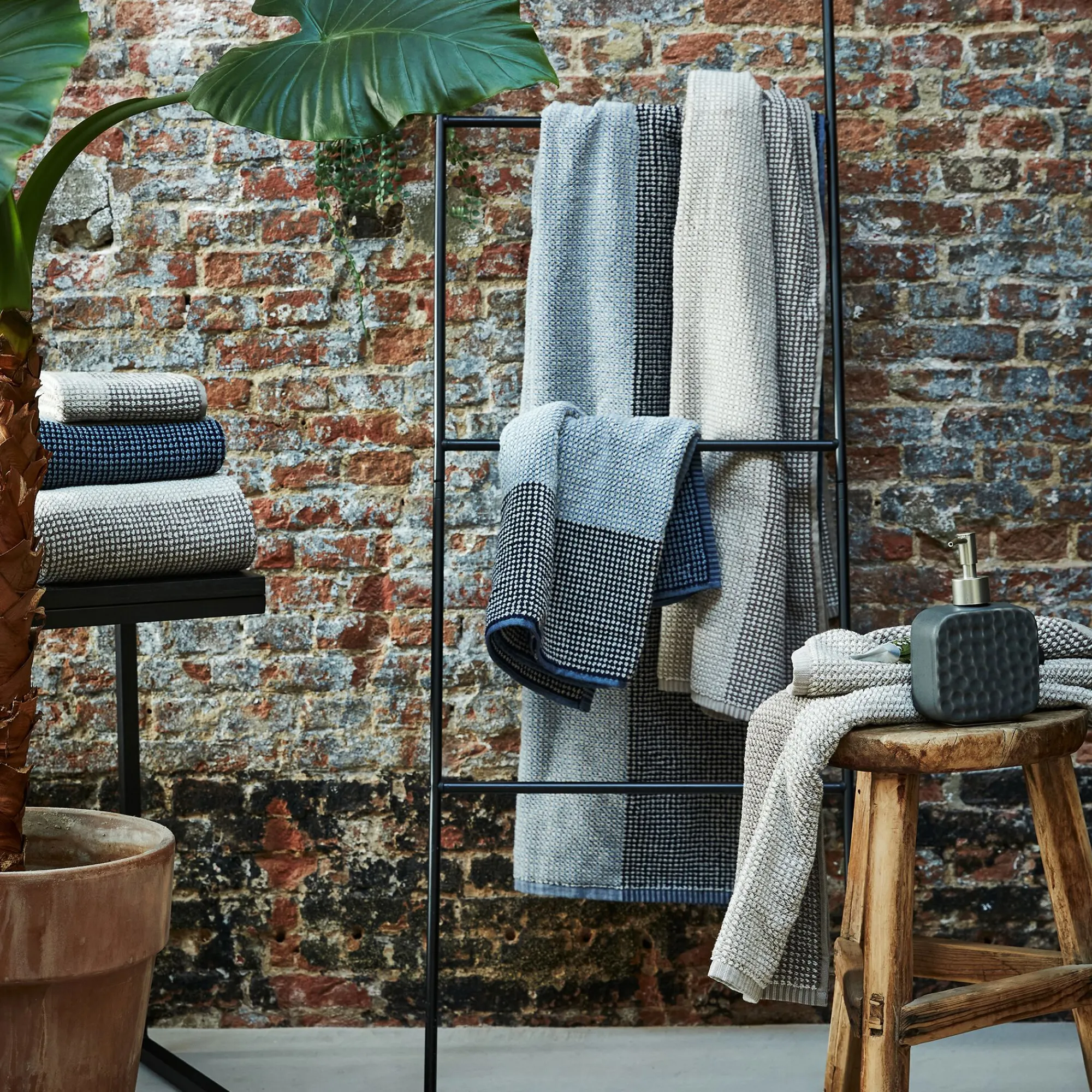 alinea Drap De Bain*Drap de bain bouclette jacquard en coton - 100x150cm Bleu