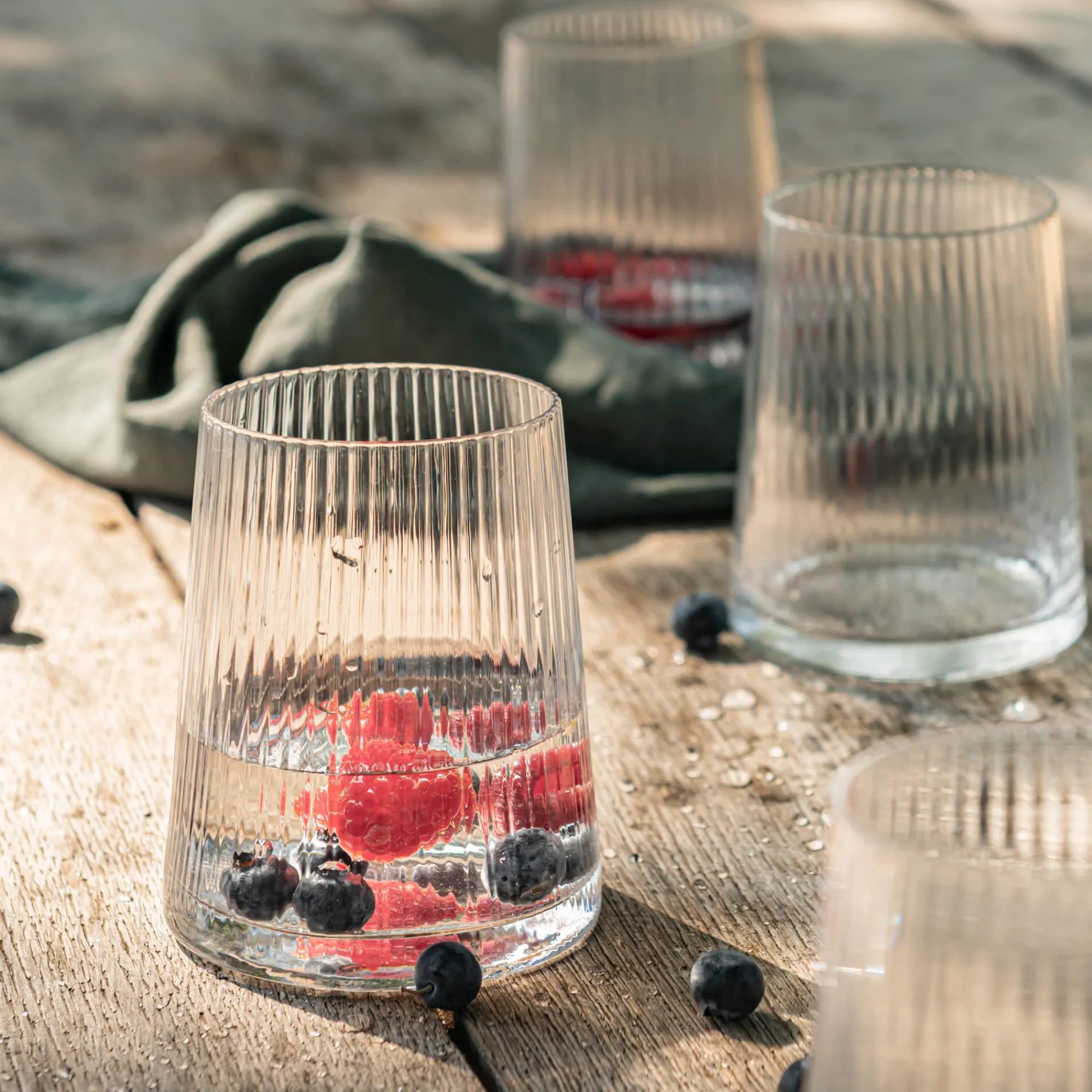 alinea Verre À Eau*Gobelet en verre strié 39cl - Transparent
