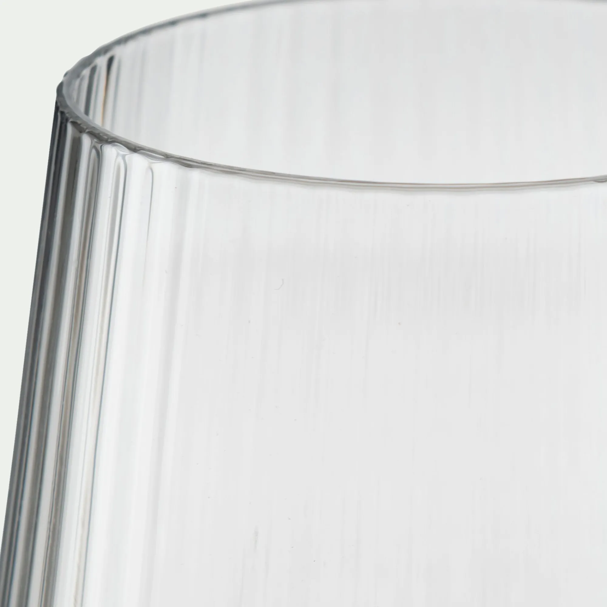 alinea Verre À Eau*Gobelet en verre strié 39cl - Transparent