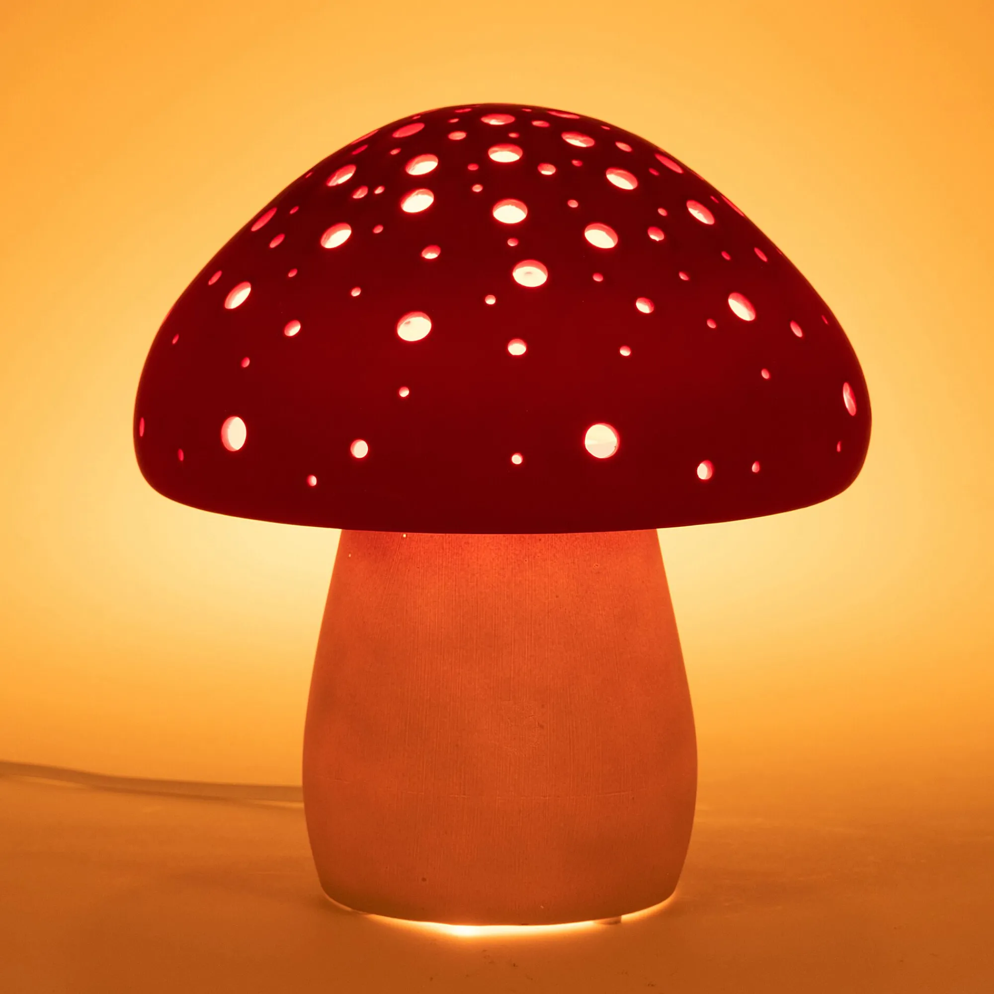 alinea Matelas Enfant|Lampe Chambre Enfant*Lampe à poser électrifiée forme champignon en porcelaine H22cm - Rouge
