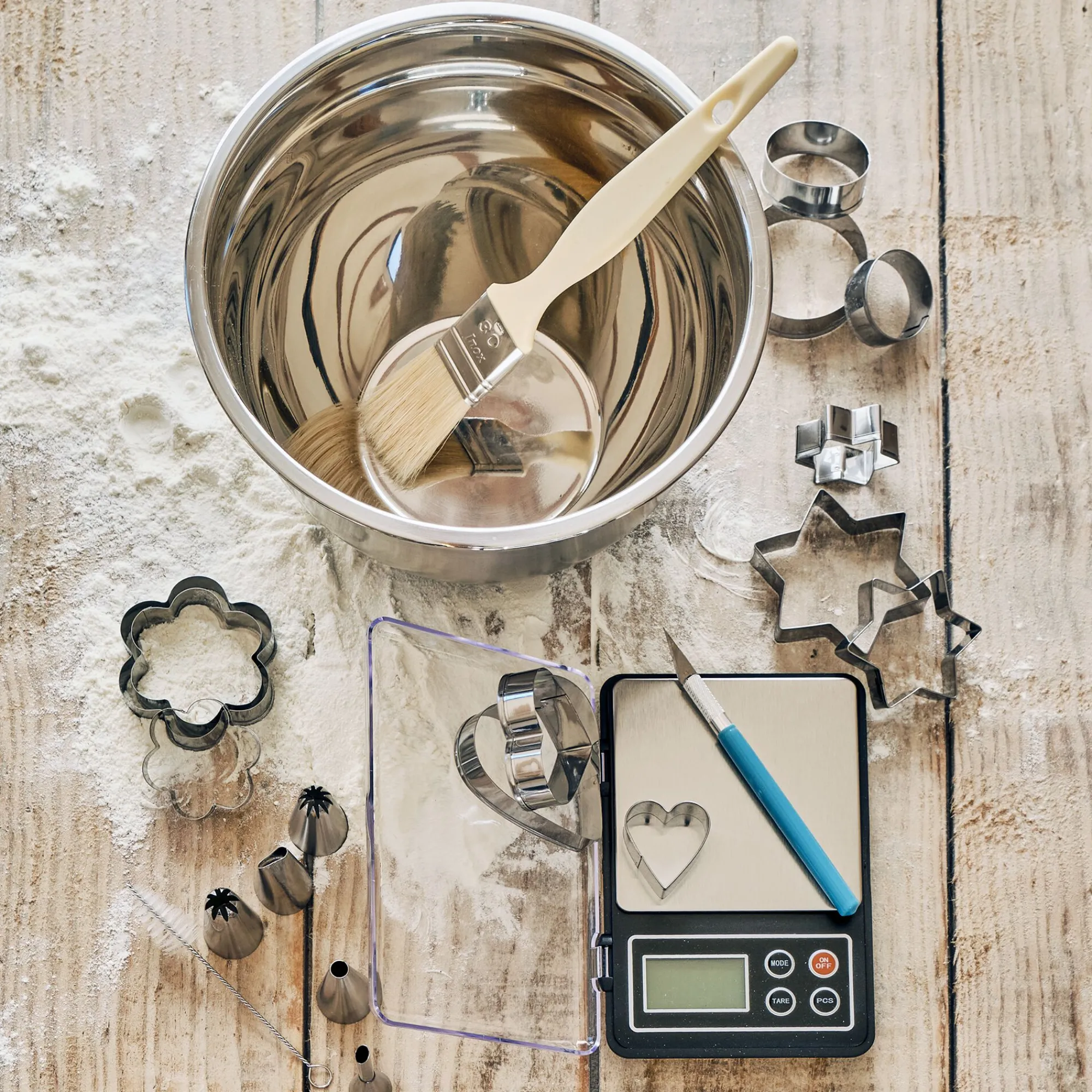 alinea Emporte-Pièce Et Cercle À Pâtisserie|Ustensile Pour Pâtisserie*Lot de 12 emporte-pièces en inox - Argenté