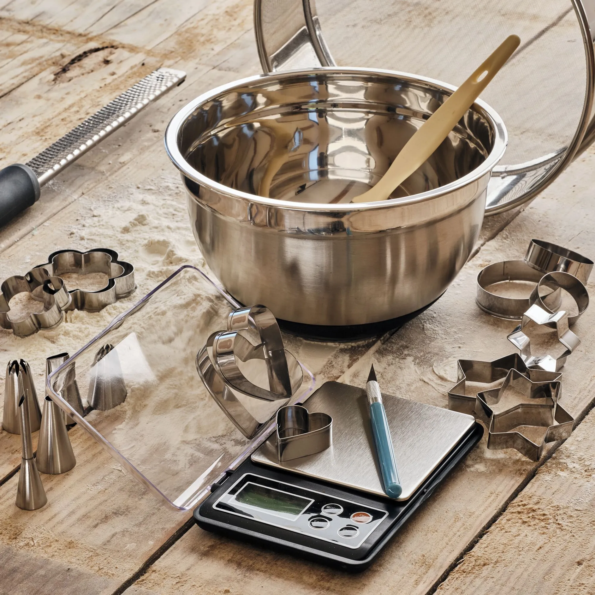 alinea Emporte-Pièce Et Cercle À Pâtisserie|Ustensile Pour Pâtisserie*Lot de 12 emporte-pièces en inox - Argenté