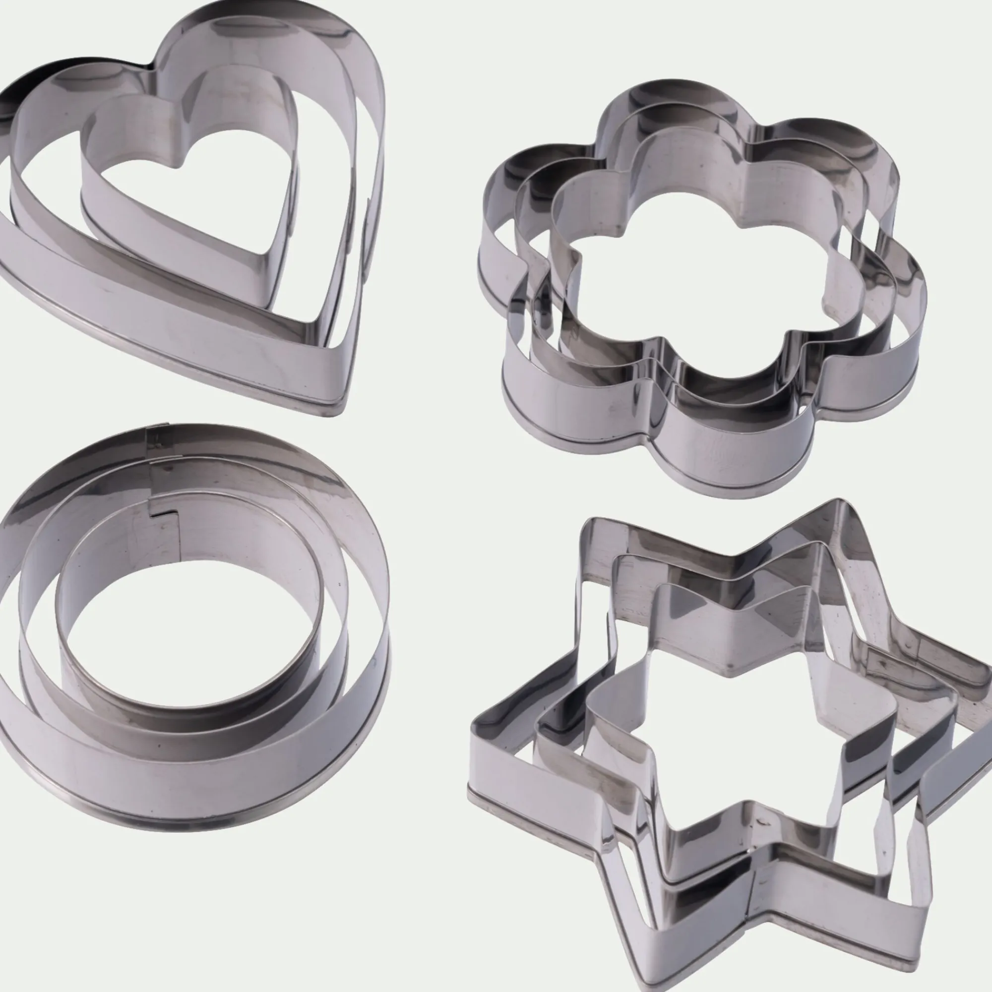 alinea Emporte-Pièce Et Cercle À Pâtisserie|Ustensile Pour Pâtisserie*Lot de 12 emporte-pièces en inox - Argenté