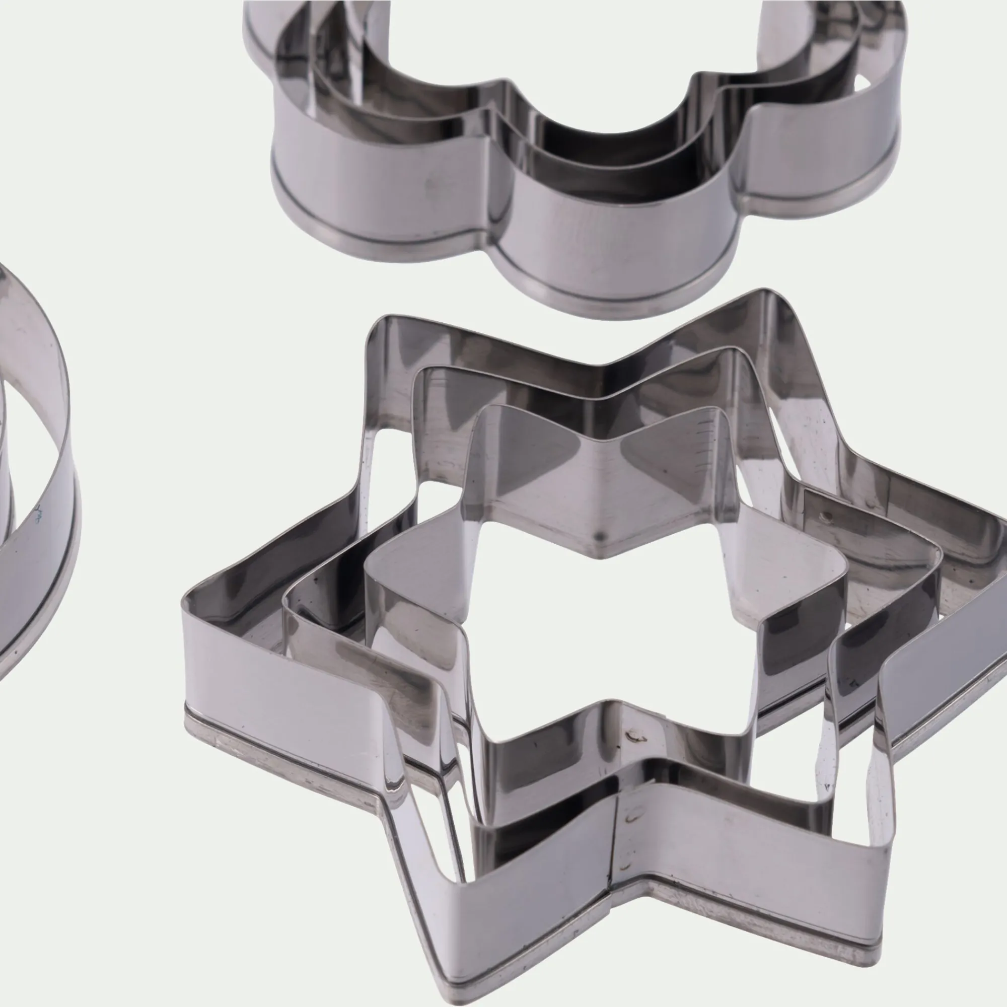 alinea Emporte-Pièce Et Cercle À Pâtisserie|Ustensile Pour Pâtisserie*Lot de 12 emporte-pièces en inox - Argenté