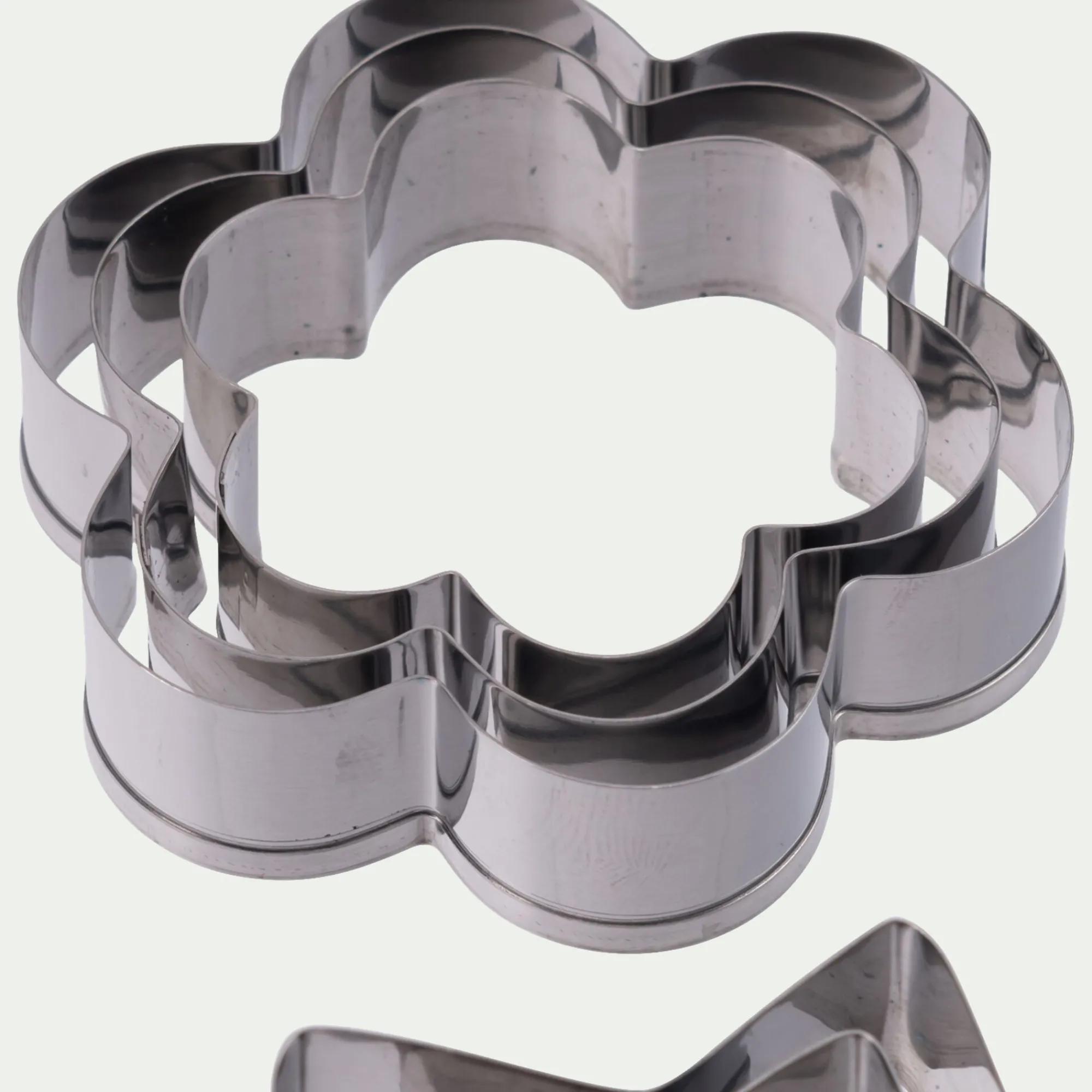alinea Emporte-Pièce Et Cercle À Pâtisserie|Ustensile Pour Pâtisserie*Lot de 12 emporte-pièces en inox - Argenté