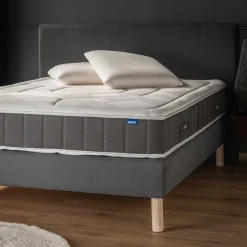 alinea Bultex|Matelas En Mousse*Matelas Bultex en mousse à mémoire de forme accueil enveloppant - 140x190cm