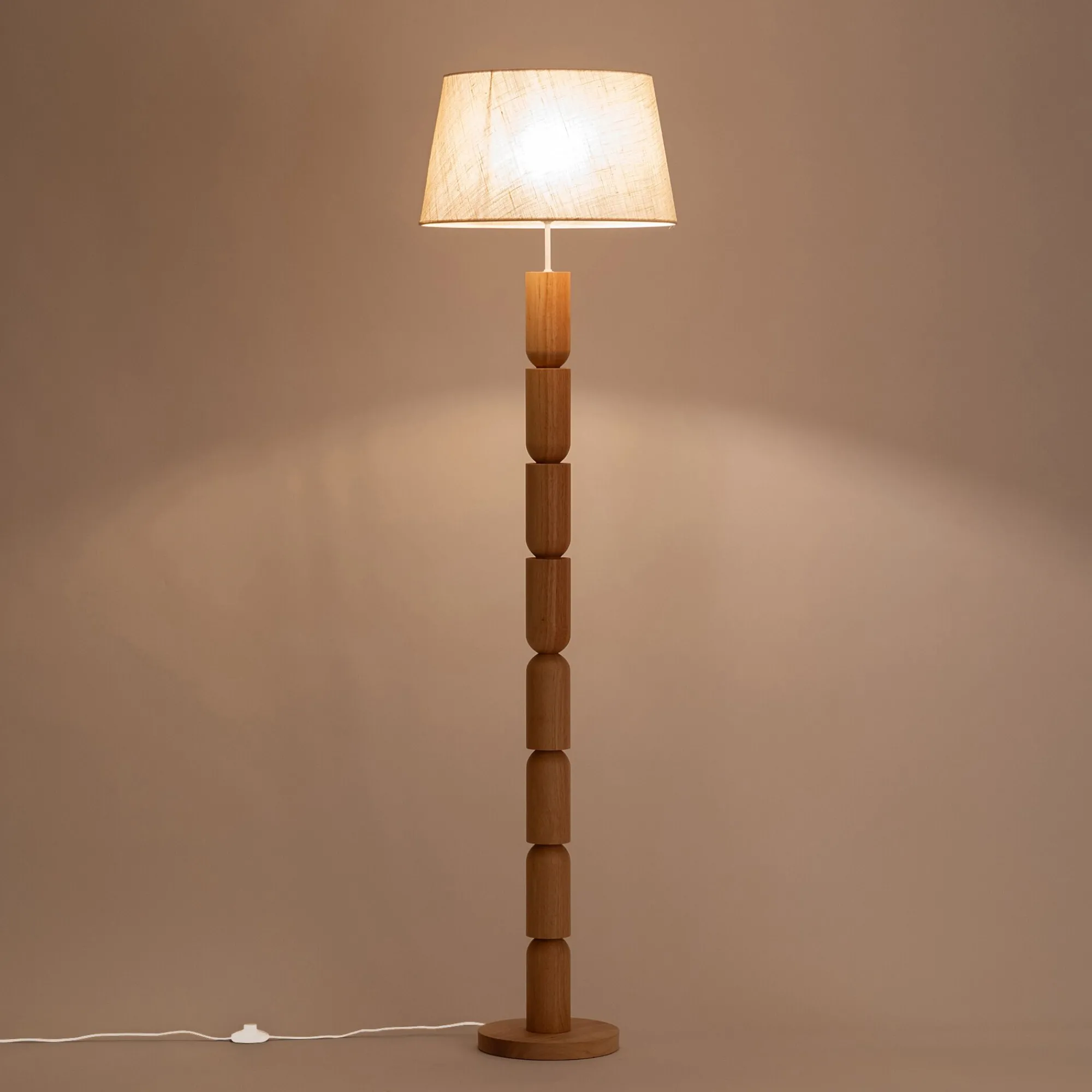 alinea Pied De Lampadaire*Pied de lampadaire en bois d'hévéa H152 cm - Bois clair