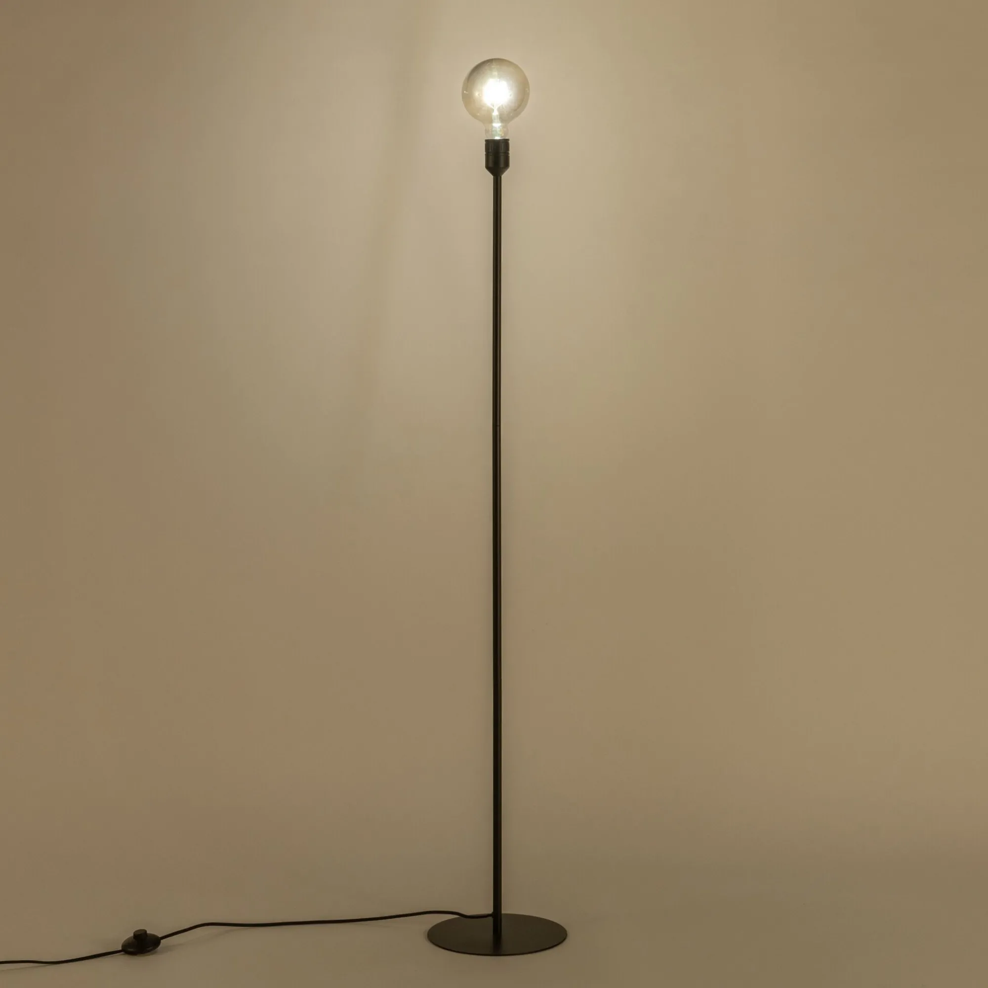 alinea Pied De Lampadaire|Lampadaire Droit*Pied de lampadaire en métal - H146cm Noir