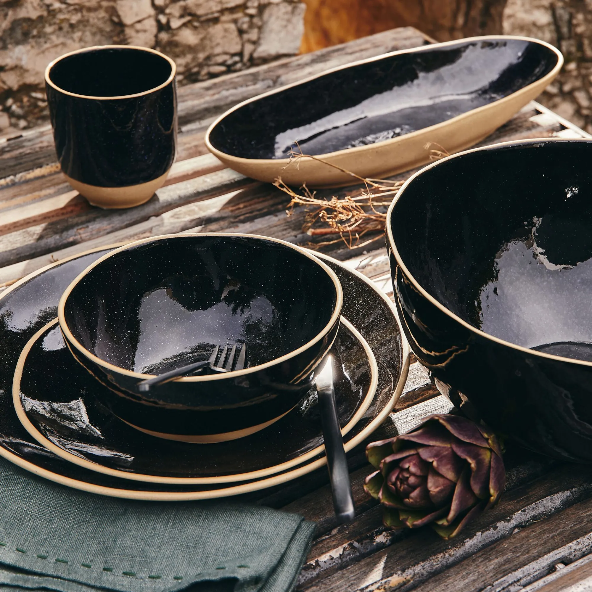 alinea Plat De Service Et Saladier*Plat ovale en grès recyclé L33cm - Noir