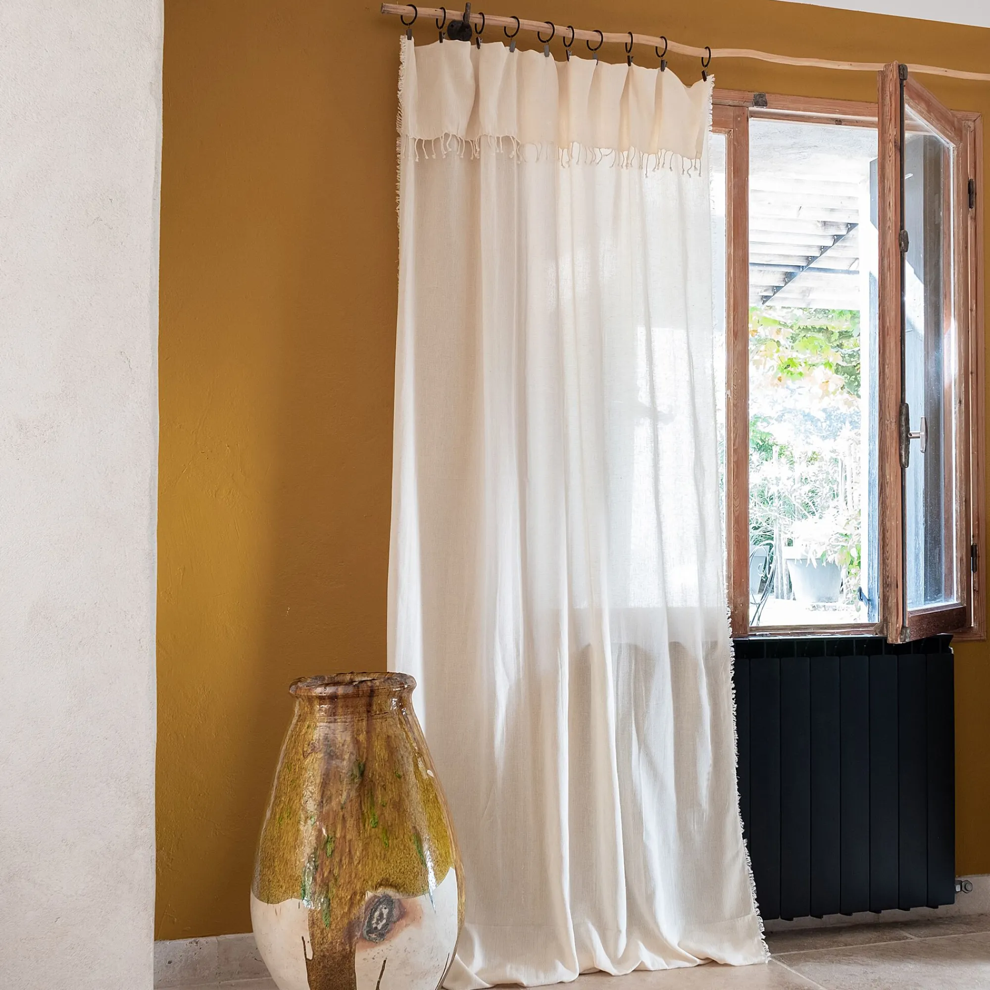 alinea Rideau*Rideau à anneaux pinces en coton finition franges 105x280cm - cassé Blanc