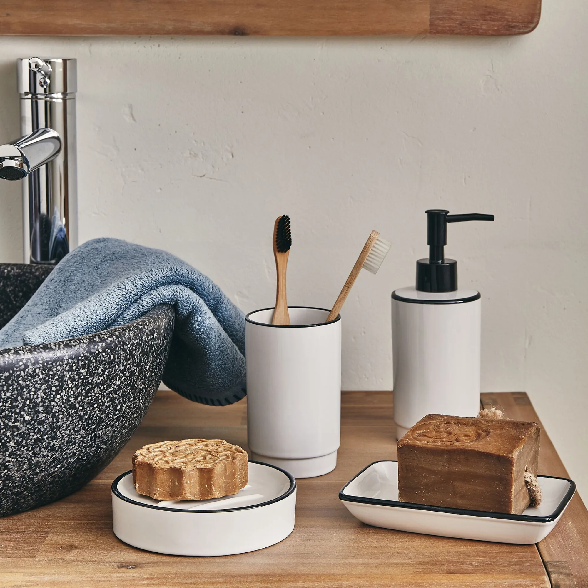 alinea Set De Salle De Bain|Accessoire De Salle De Bain*Set de salle de bain en grès - noir et Blanc