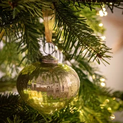 alinea Suspension De Noël*Suspension de Noël en verre forme goutte D9cm - Vert