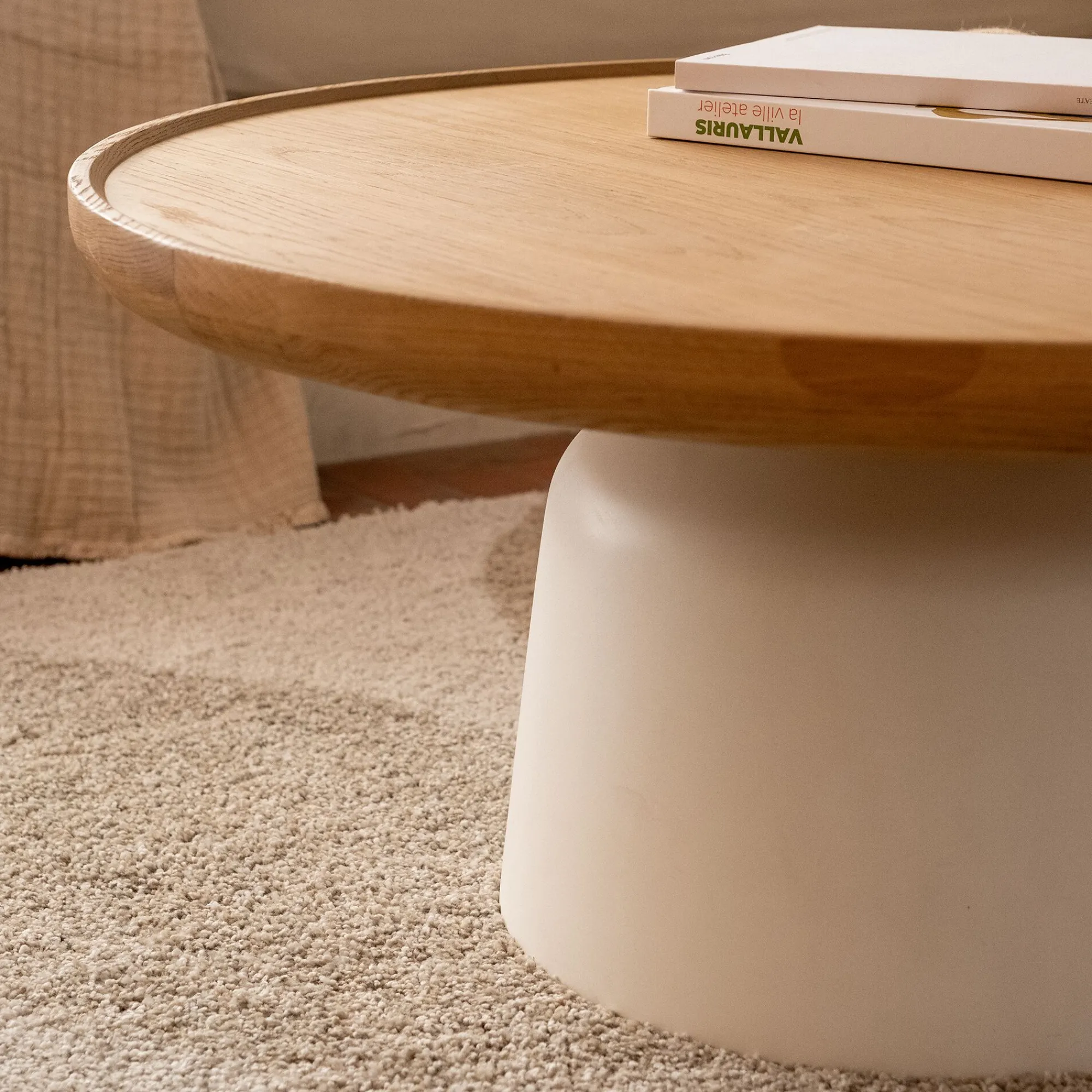 alinea Table Basse*Table basse ronde en chêne et béton - naturel Bois clair