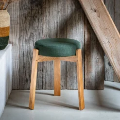 alinea Tabouret*Tabouret bas en bois de frêne et tissu H45cm - cèdre Vert