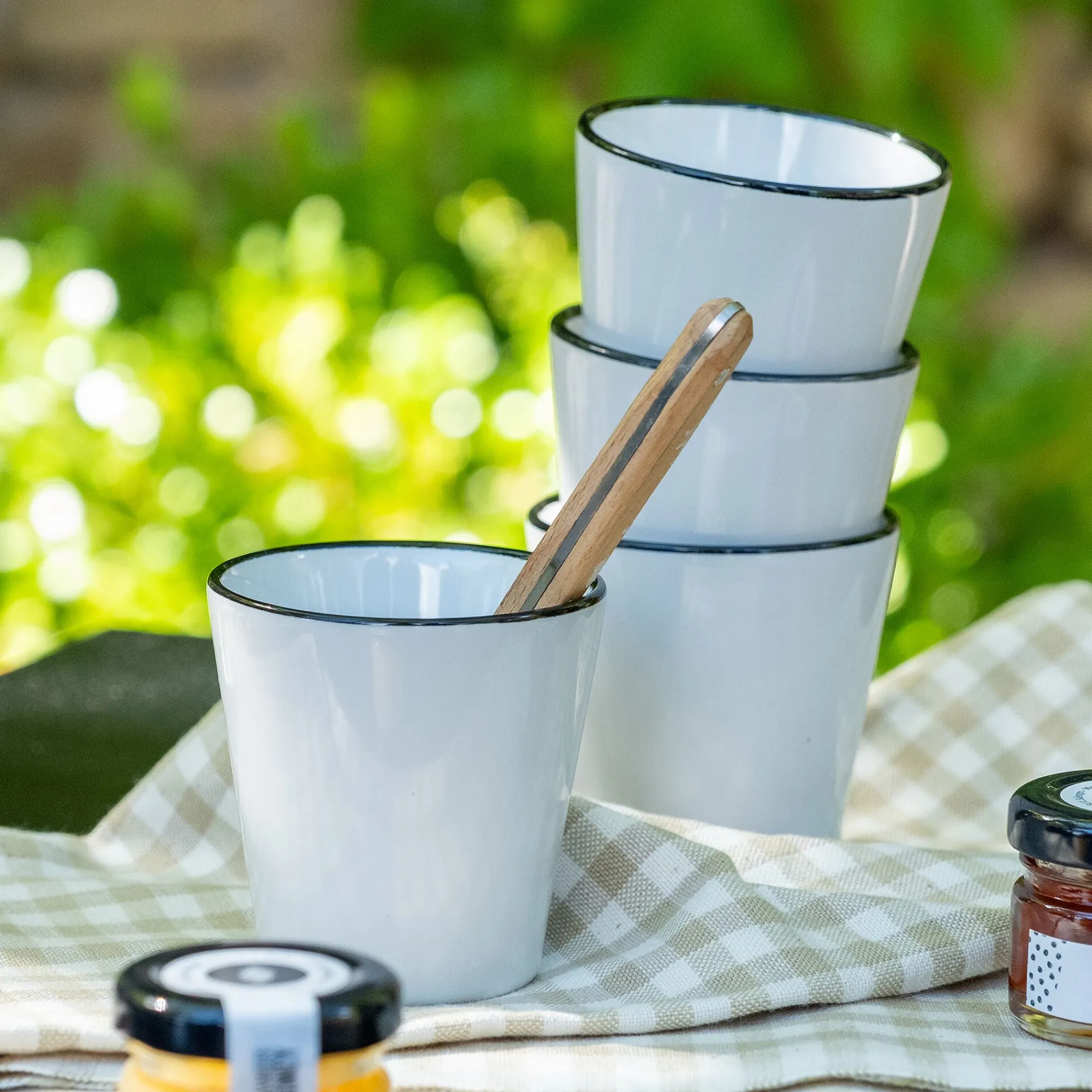 alinea Vaisselle Petit Déjeuner|Tasse Et Mug*Tasse expresso en grès avec liseré noir 10cl - Blanc